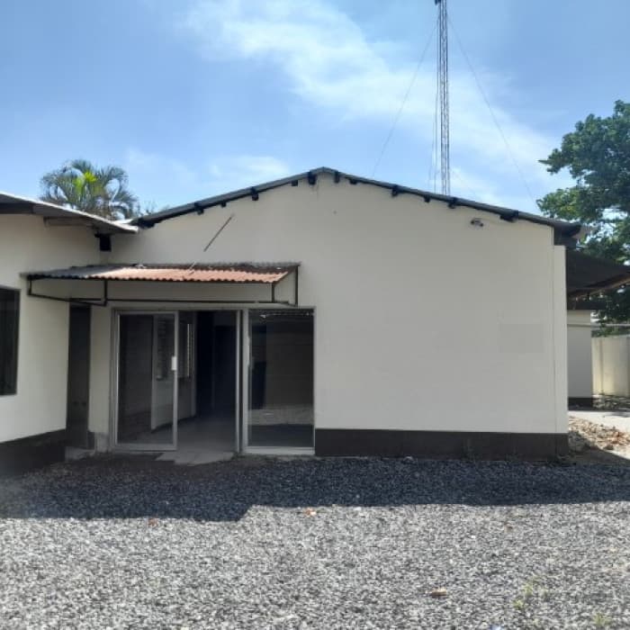 Casa para Uso Comercial en Venta Villa Nueva - foto 4