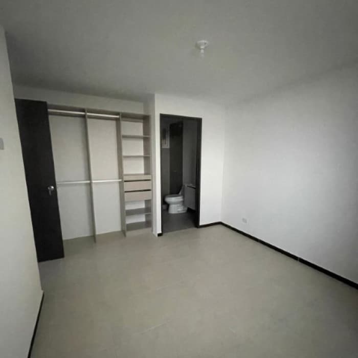 Apartamento en Renta Parque San Jorge Periférico - foto 14