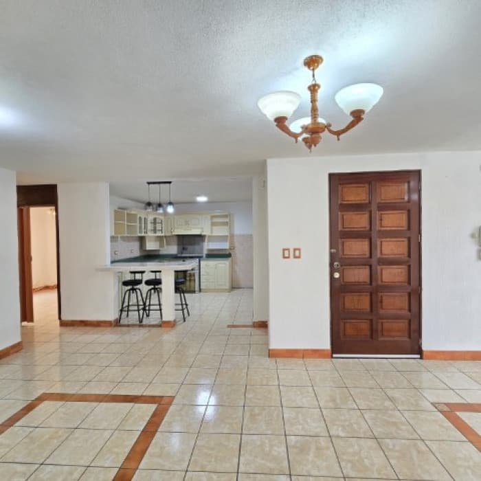 Casa en Renta Condominio sobre Bulevar San Cristóbal - foto 4
