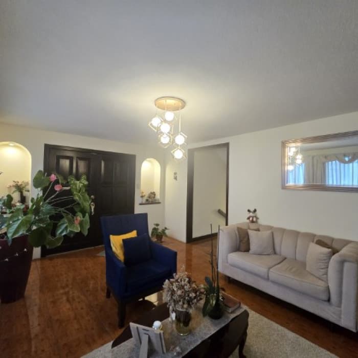 Casa en Venta en Condominio sobre Bulevar San Cristóbal - foto 3