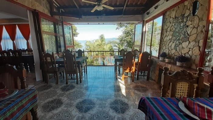 Hotel Boutique en Venta en Orilla de Playa Lago Atitlán - foto 3