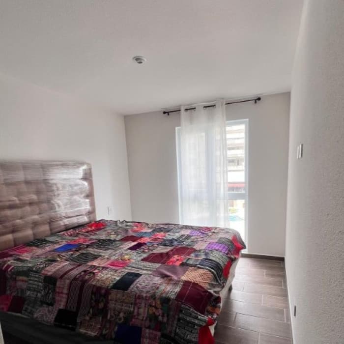 Apartamento Semi-Amueblado en Renta Parque Mateo Zona 7 - foto 11