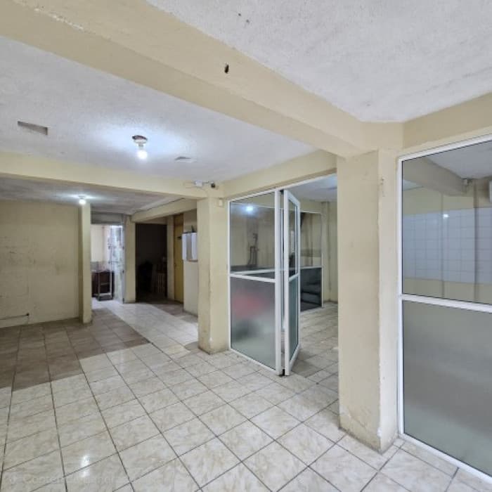 Ofi-Bodega en Venta Villa Canales Colonia Residencial - foto 2