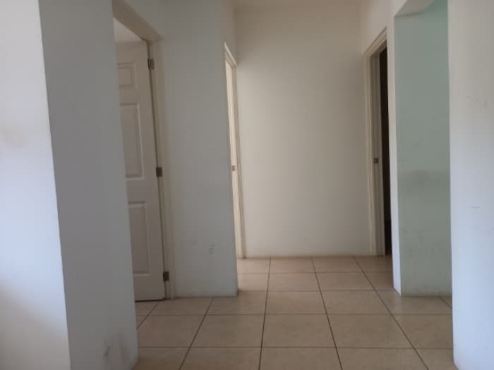 Apartamento Semi-Amueblado en Renta, Torres Villa Linda - foto 4