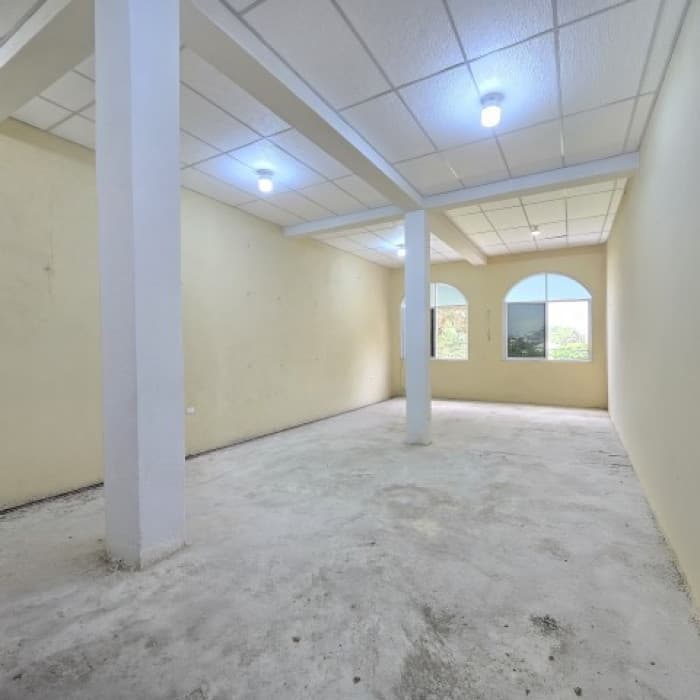 Ofi-Bodega en Venta Villa Canales Colonia Residencial - foto 14