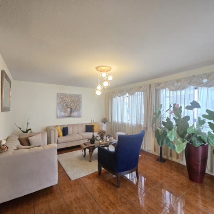 Casa en Venta en Condominio sobre Bulevar San Cristóbal - foto 2