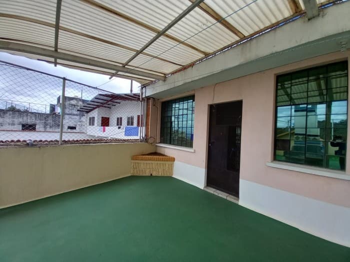 Casa grande en venta cerca a Carretera Interamericana  - foto 3