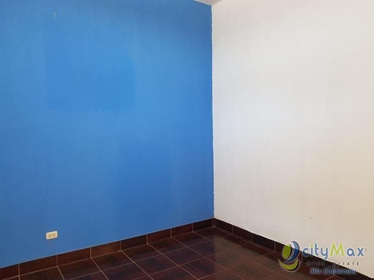 Casa en Venta Zona 18 Colonia Maya cerca del mercado - foto 4