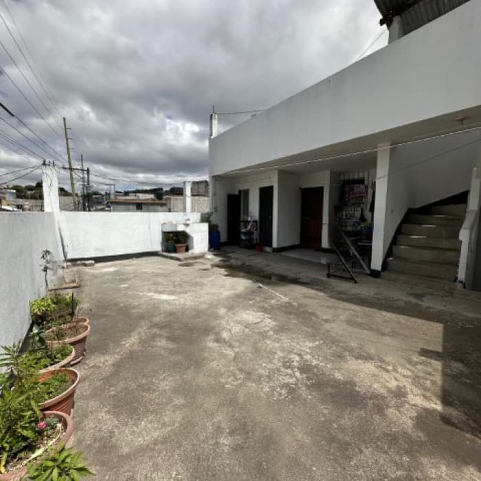 Casa en Venta para uso comercial San Lucas Sacatépequez - foto 2