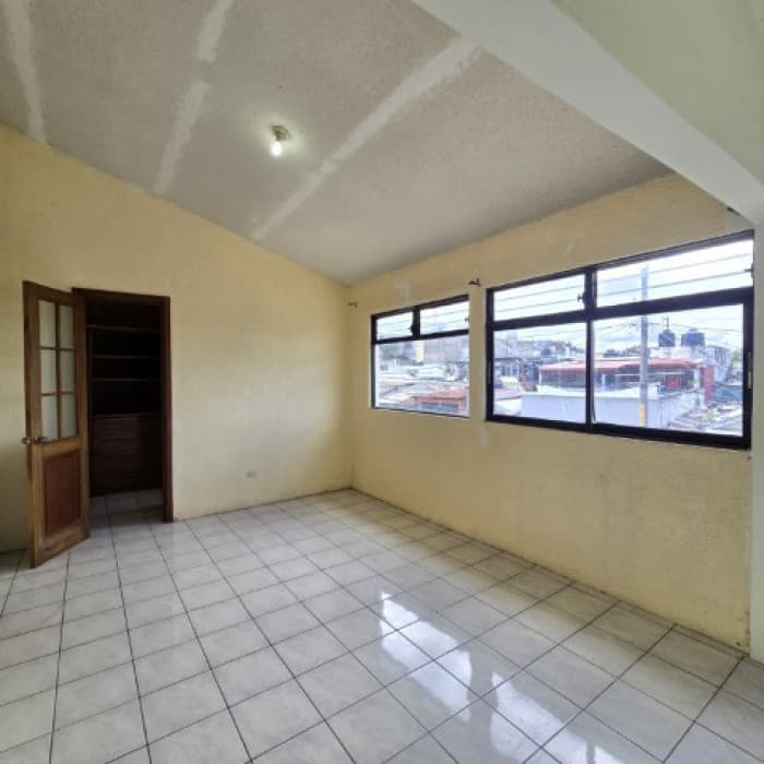 Casa en Venta Lomas de San Jacinto Zona 10 de Mixco - foto 13