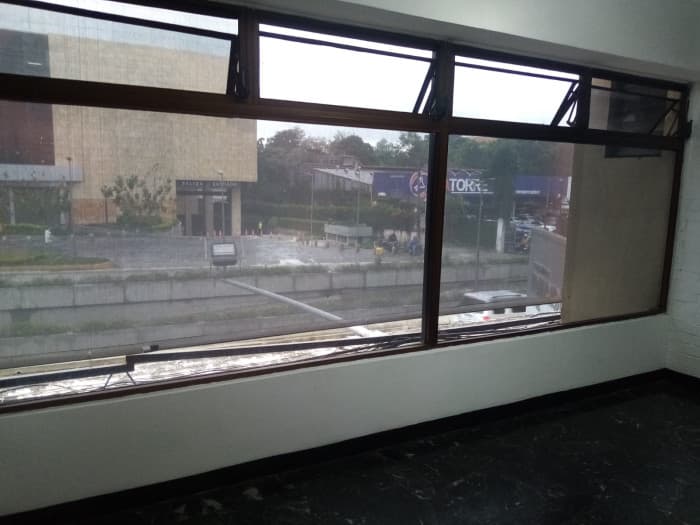 Oficina en Renta Zona 10 Edificio Rodriguez - foto 4