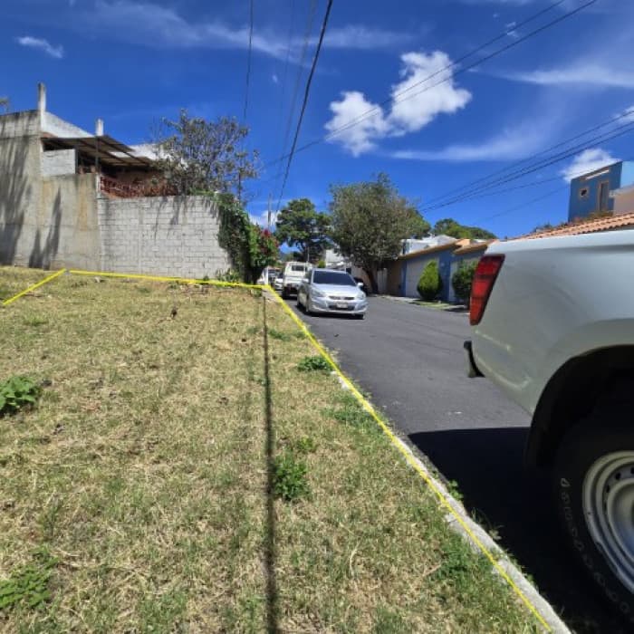 Terreno de Esquina en Venta Pinares de San Cristóbal - foto 4