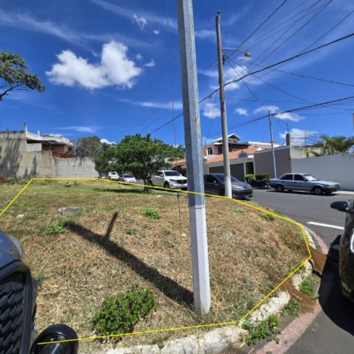Terreno de Esquina en Venta Pinares de San Cristóbal - foto 9