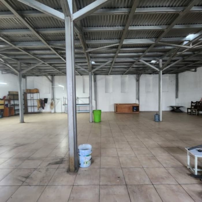 Bodega u Oficina en Renta San Cristóbal 2 do. Nivel - foto 3