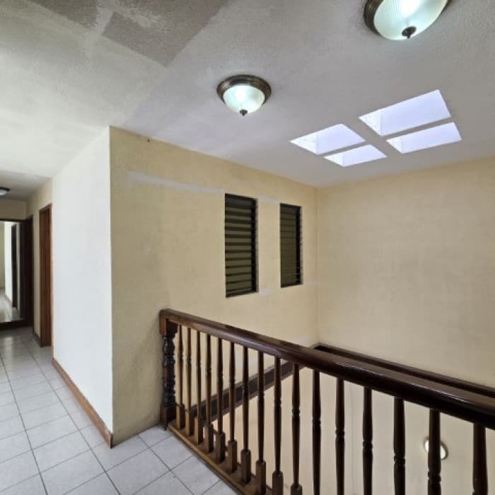 Casa en Venta Lomas de San Jacinto Zona 10 de Mixco - foto 12