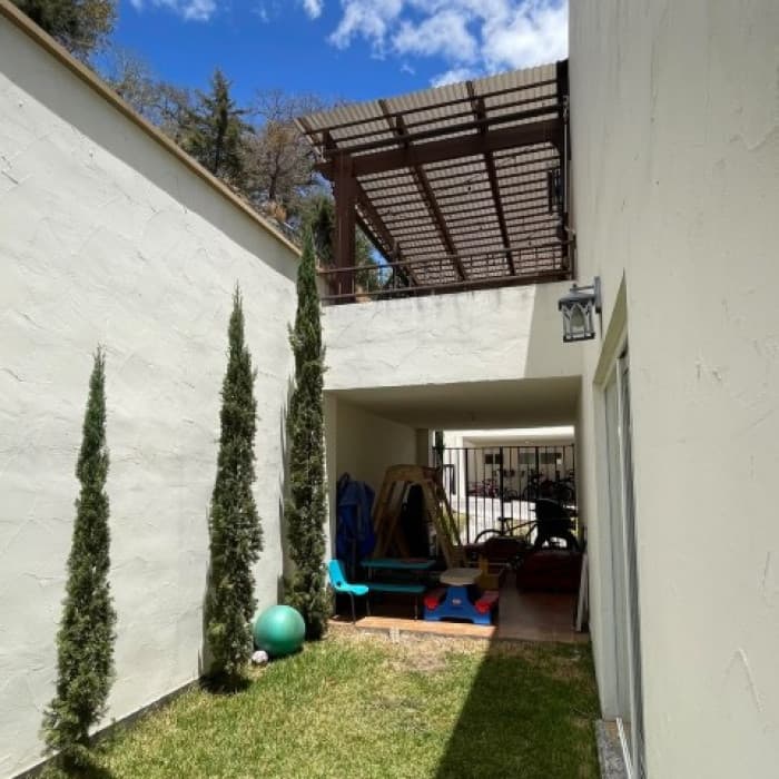 Casa en Renta Las Luces del Encinal Zona 7 de Mixco - foto 2