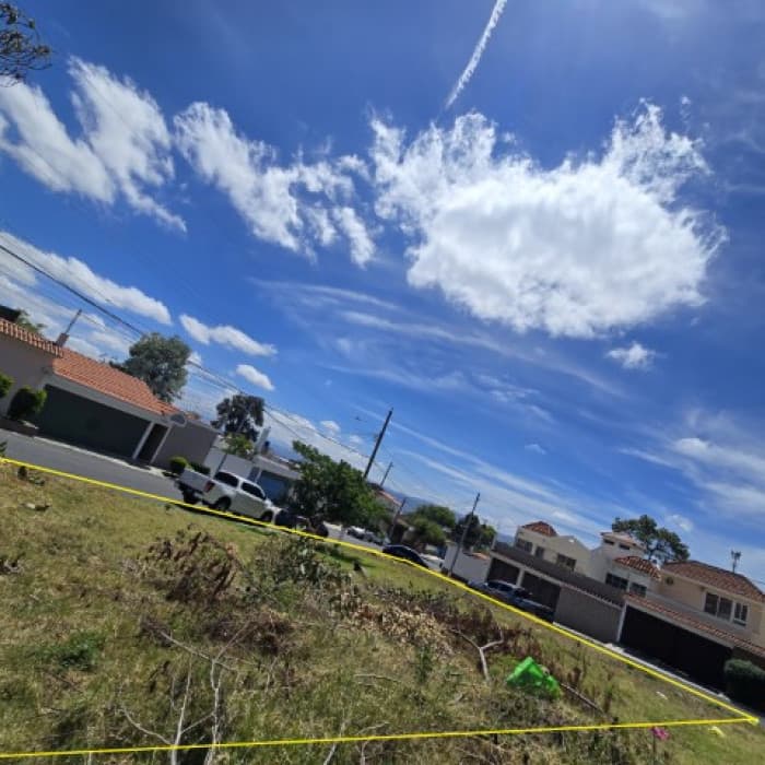 Terreno de Esquina en Venta Pinares de San Cristóbal - foto 12