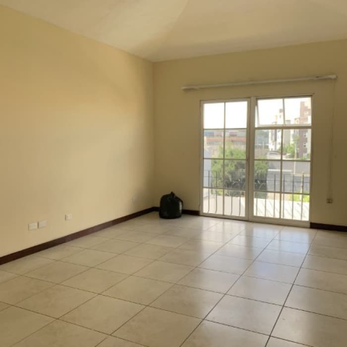 Casa en Venta Bosques de San Nicolas Zona 4 Mixco - foto 11