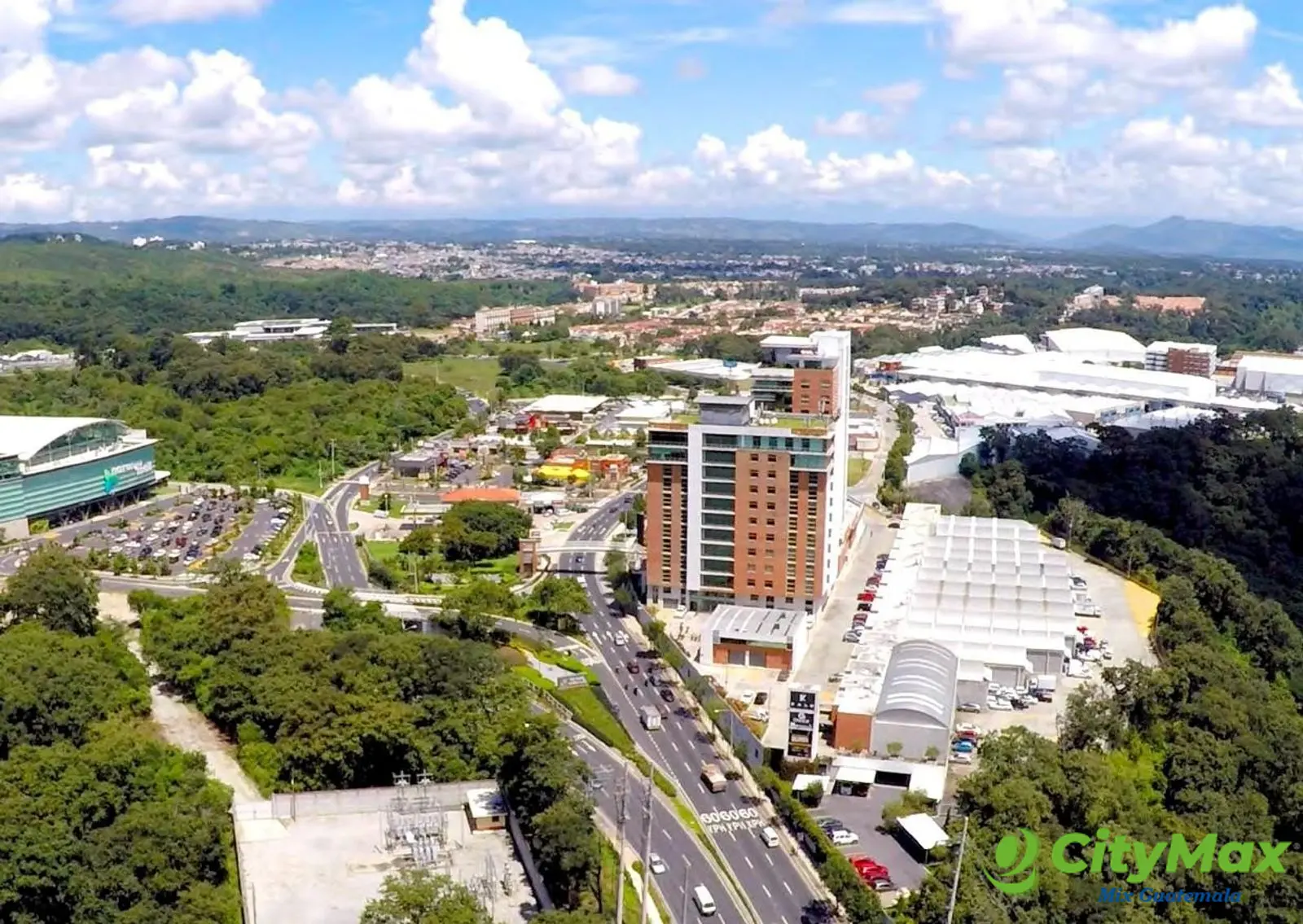 Ofibodegas en Pre-Venta en DISTRICENTRO Zona 4 Mixco - foto 4