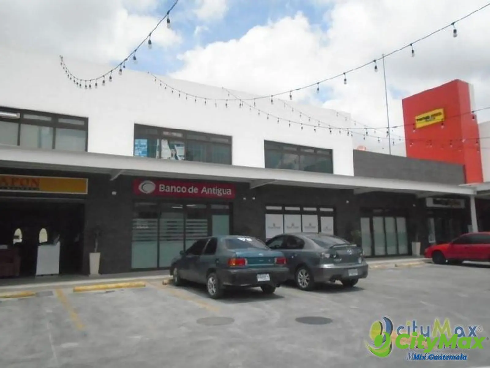 Local en Renta en Centro Comercial San José Pínula - foto 1
