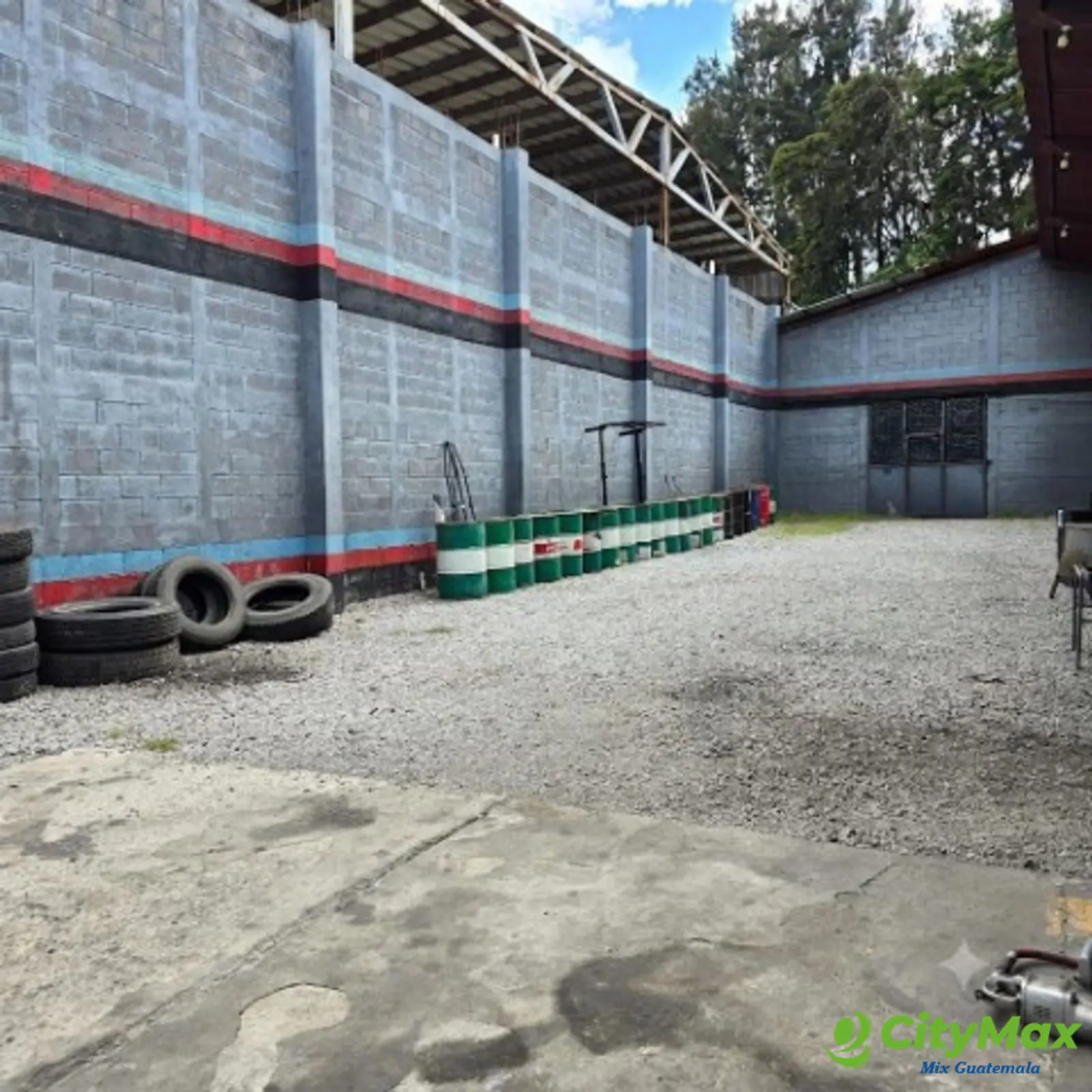 Terreno y Bodega en Renta Bulevar El Caminero Z.6 Mixco - foto 1