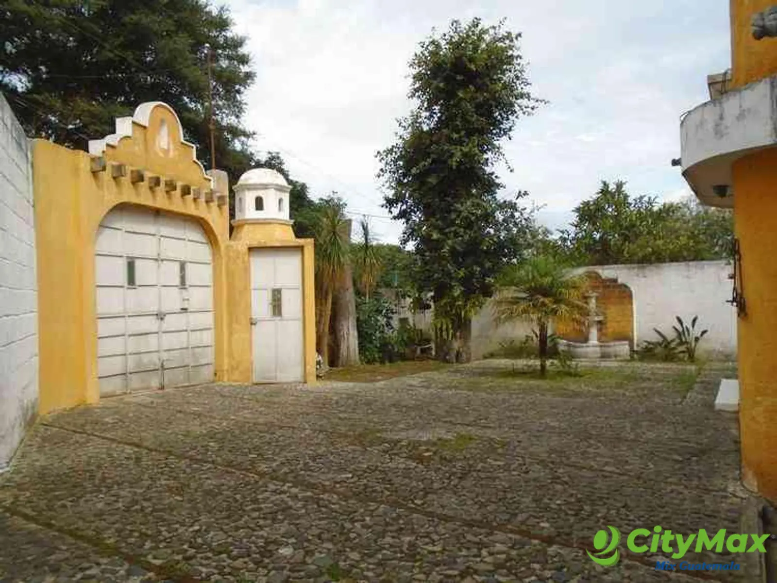 CASA EN VENTA SANTA LUCIA MILPAS ALTAS - foto 1