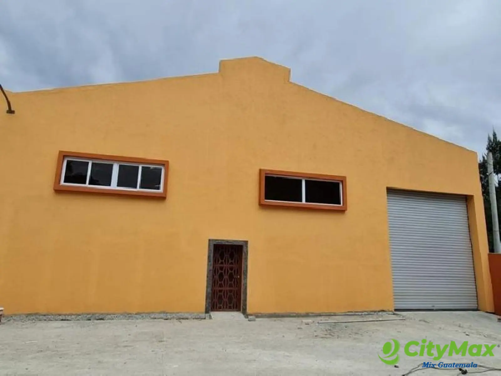 Ofibodega en Renta en Parque Industrial Zona 6 - foto 1