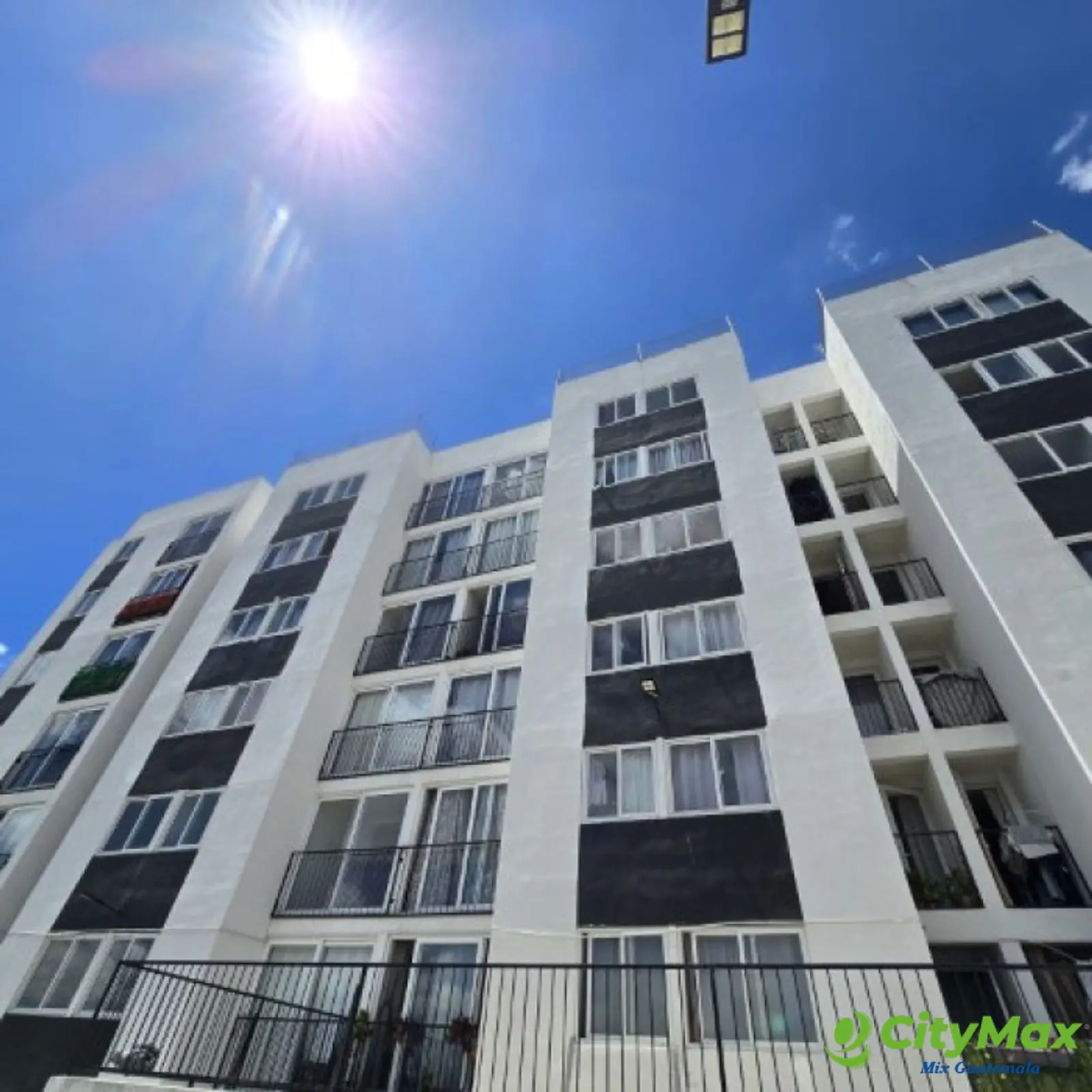 Apartamento en Venta Edificio Berlindo Zona 1 de Mixco - foto 1