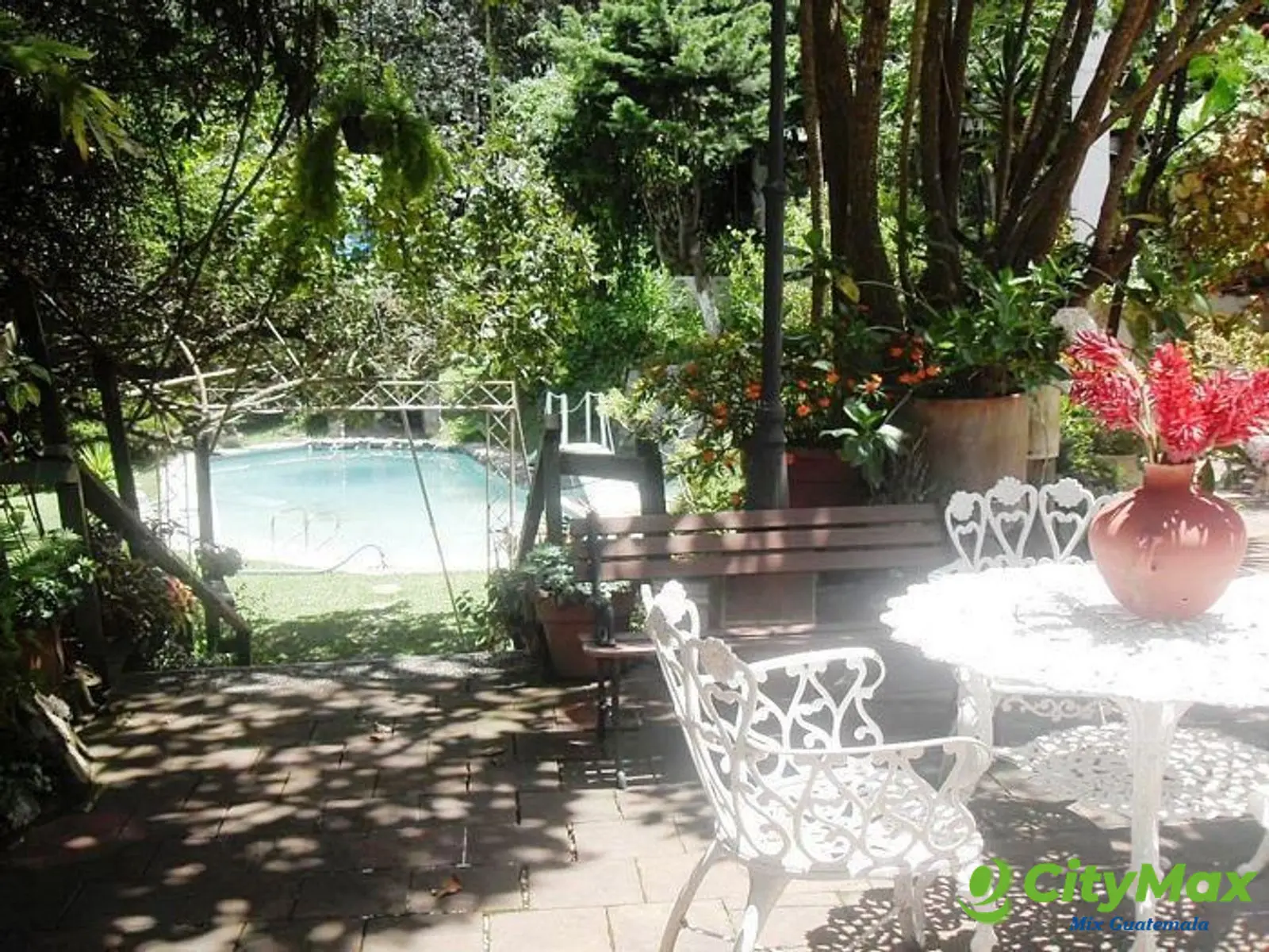 HERMOSA CASA EN EL ENCINAL ZONA 7  MIXCO  - foto 9
