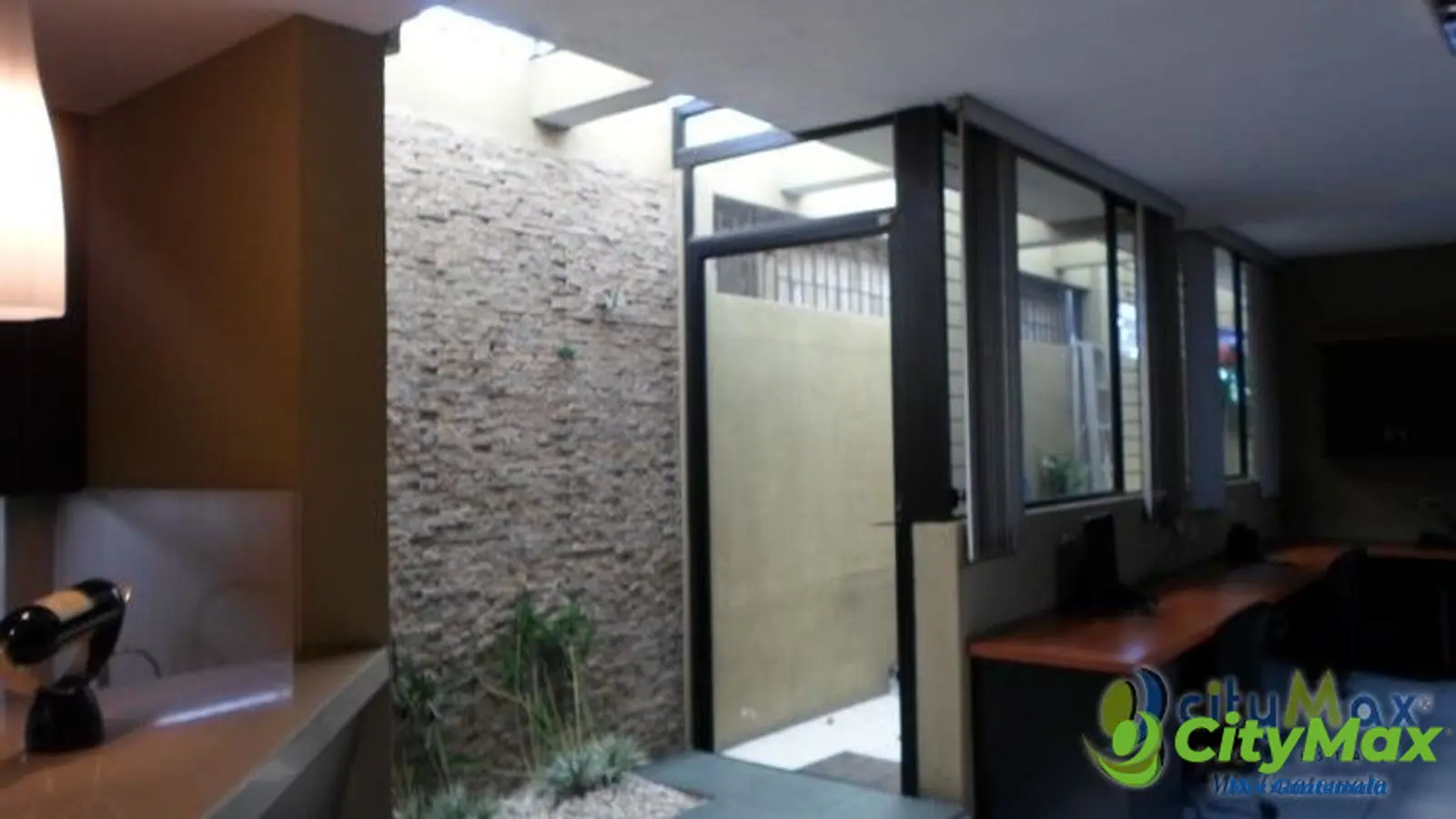 Vendo Bodega para Uso Comercial Bulevar San Cristobal - foto 20
