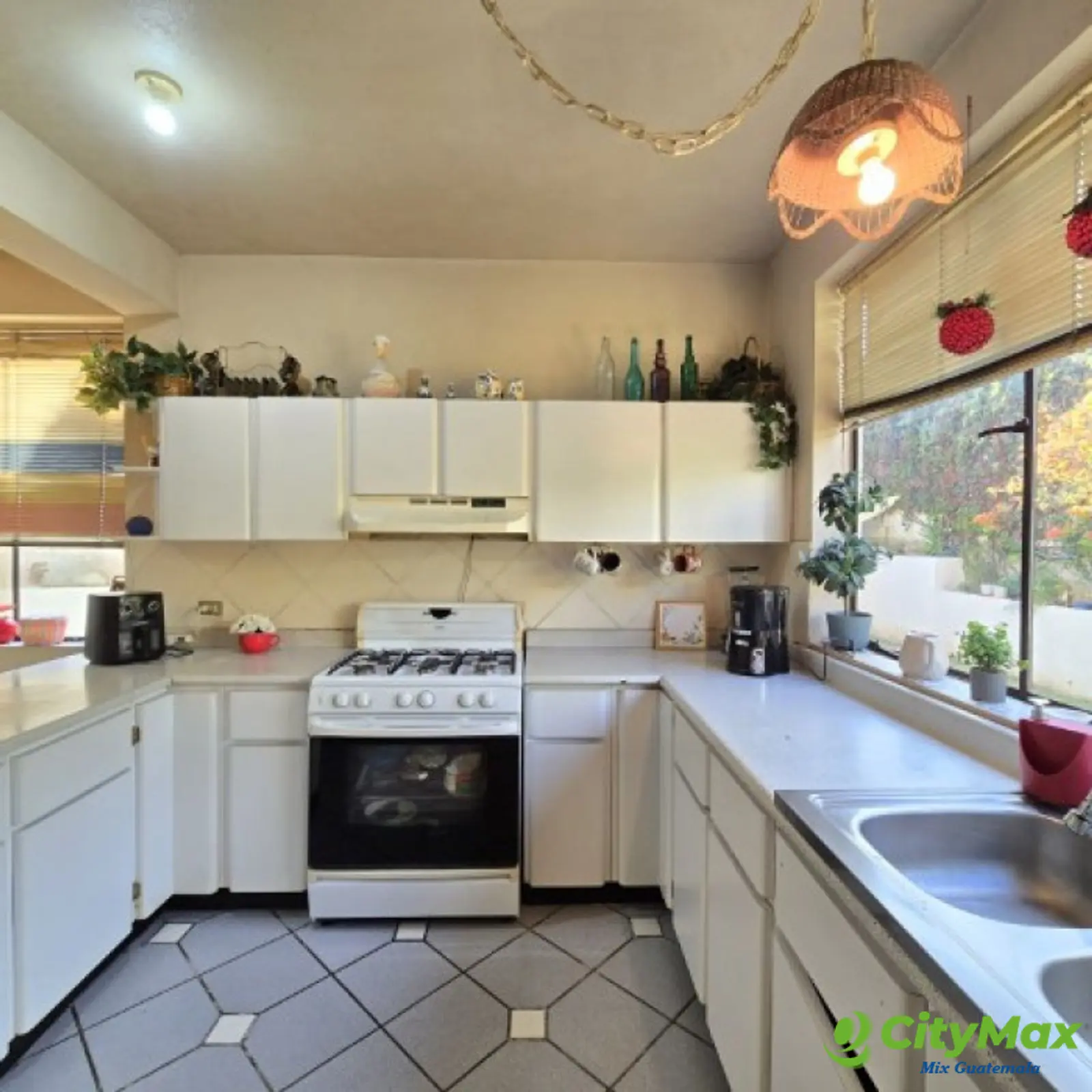Casa en Venta Balcones de San Cristóbal, Guatemala - foto 12