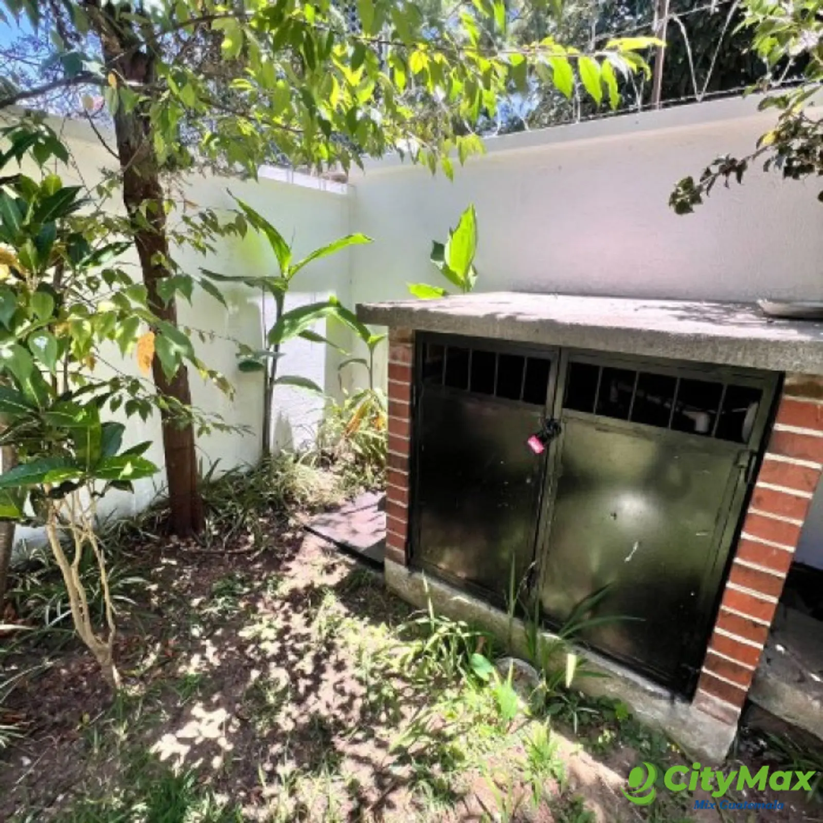 Casa en venta en Jardines de San Lucas Sacatepéquez - foto 18