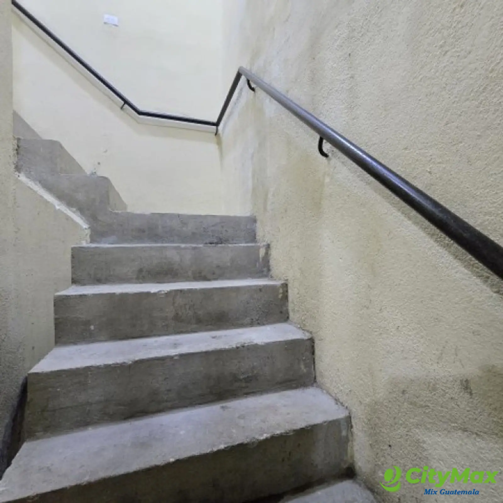 Ofi-Bodega en Venta Villa Canales Colonia Residencial - foto 7