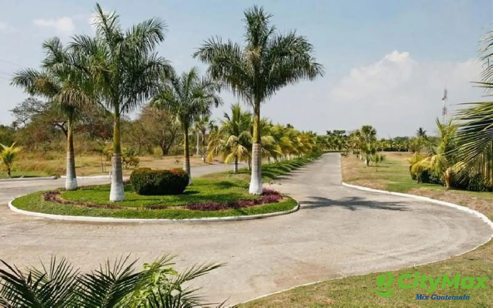 Terreno vacacional en venta en Monterrico  - foto 6