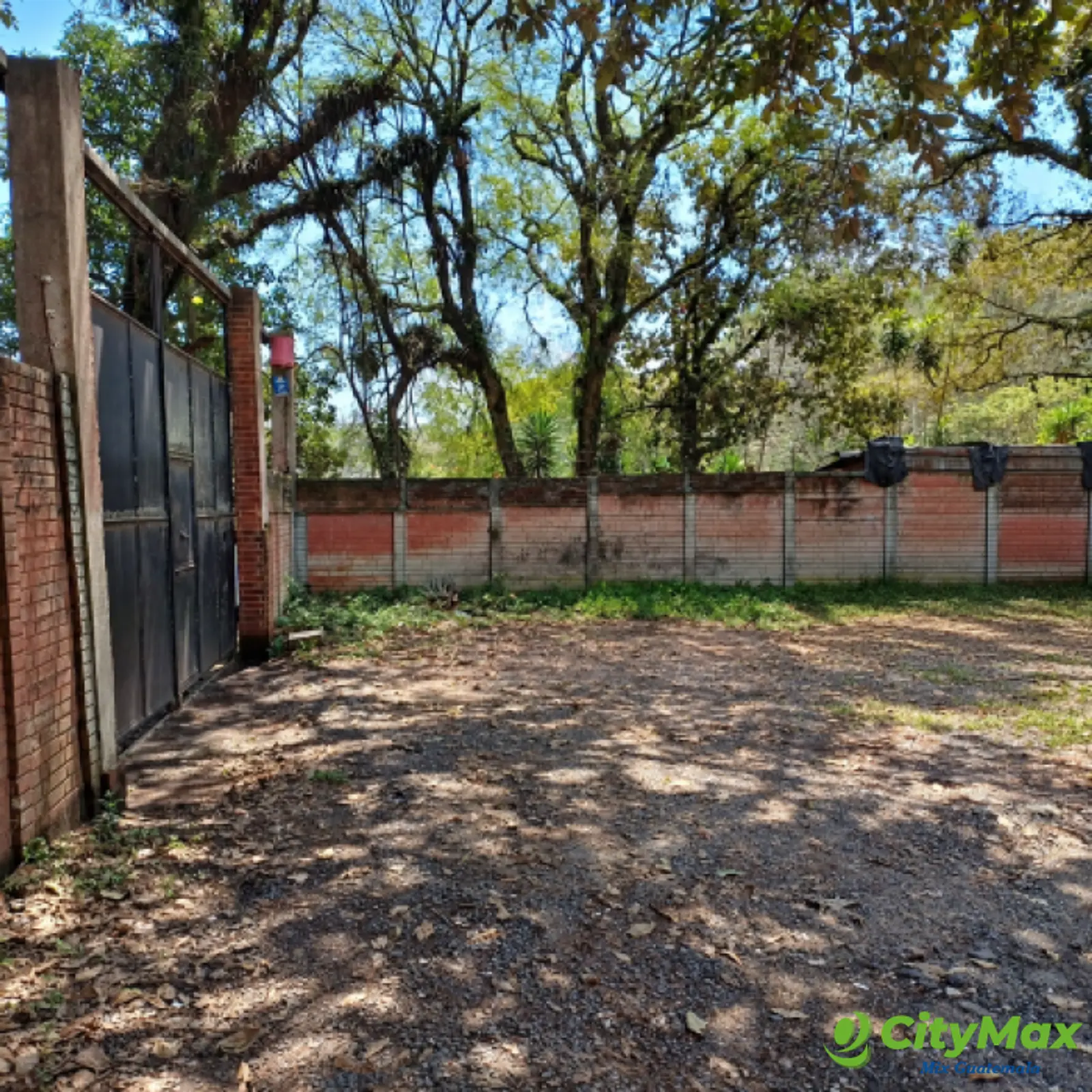 Terreno Comercial en Renta hacia Satelite Zona 9 Mixco - foto 5