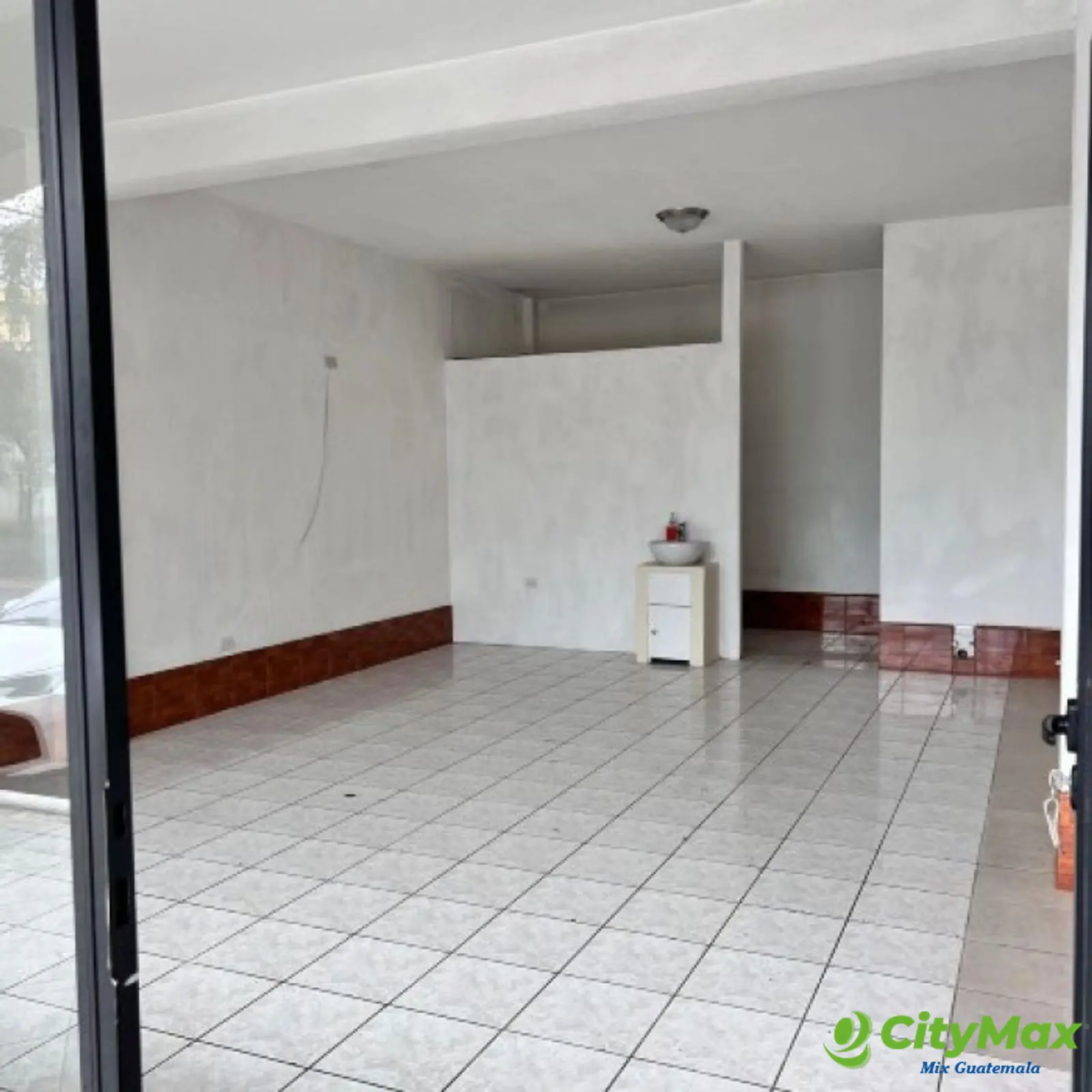 Local en Renta San Cristóbal, Bulevar Balcones - foto 4