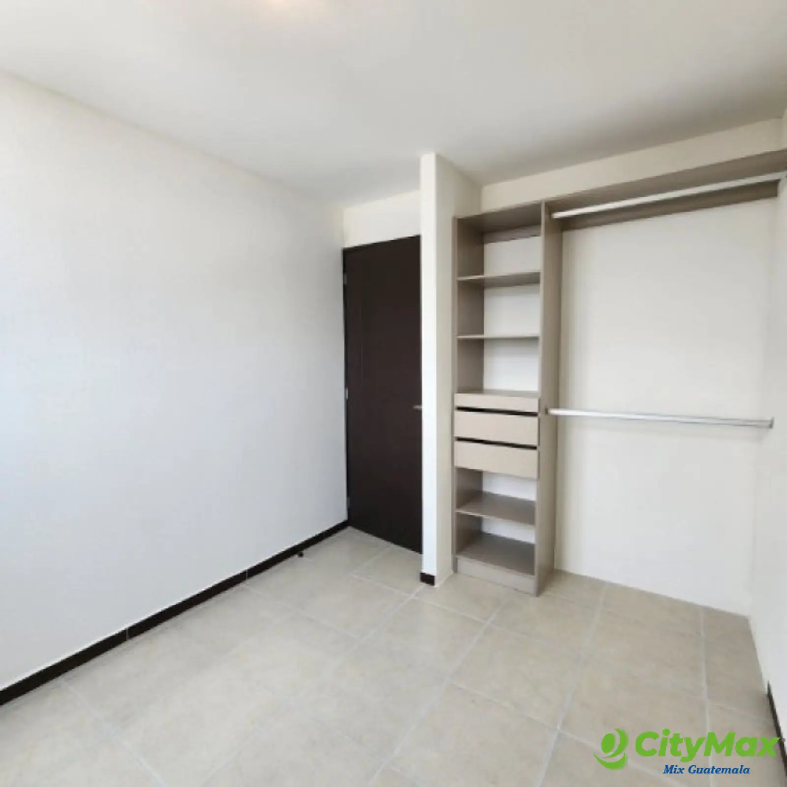 Apartamento en Renta Parque San Jorge Zona 11 Guatemala - foto 6