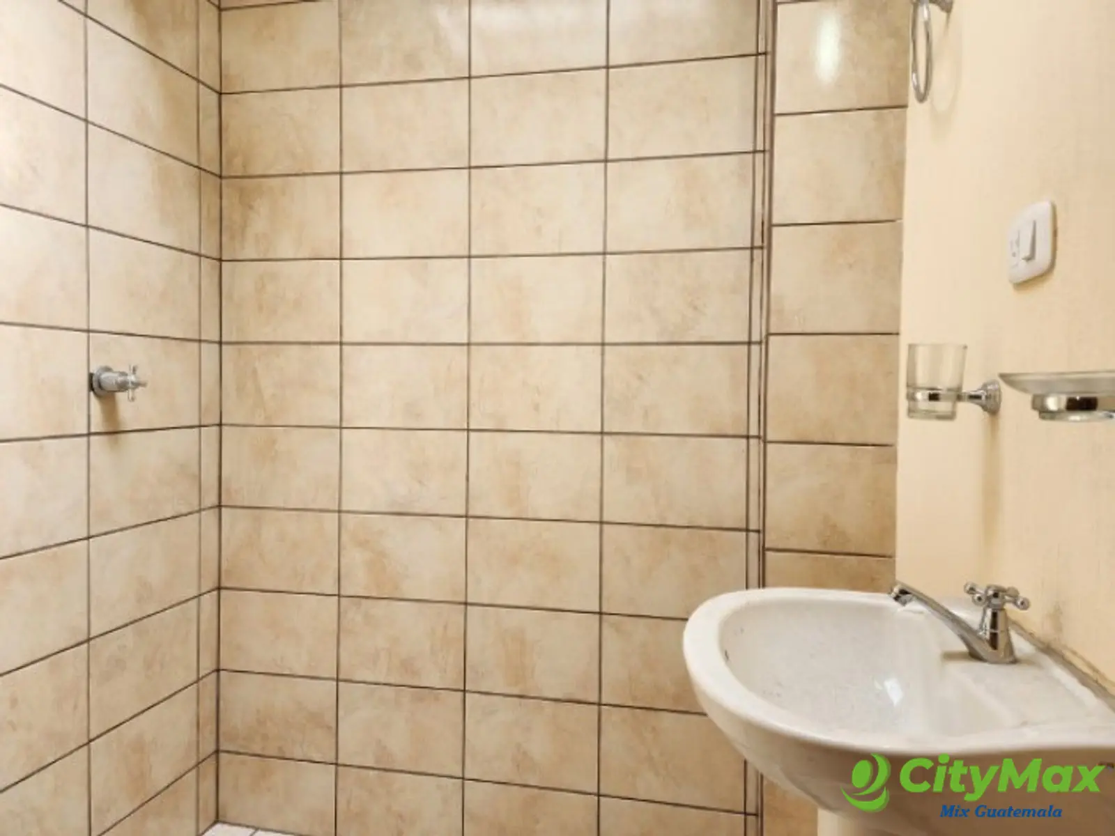 Apartamento en Alquiler Zona 12 Guatemala - foto 8