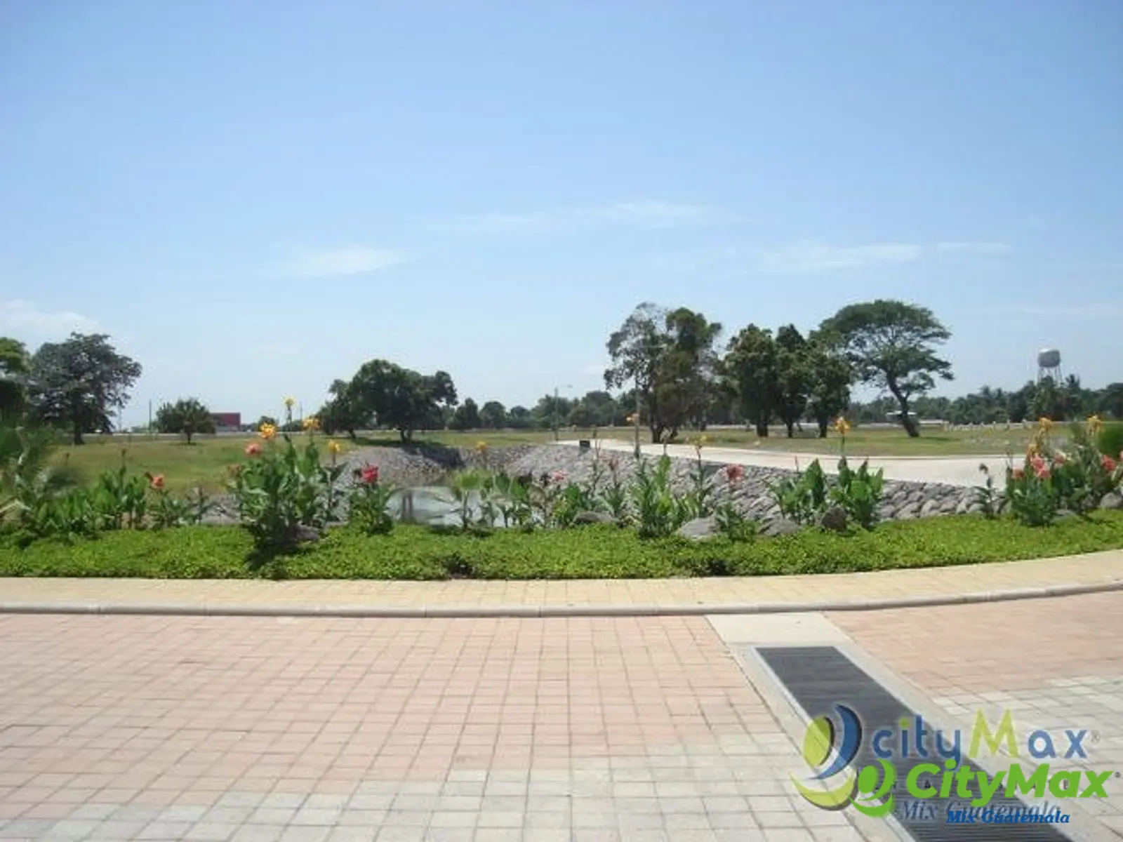 Terreno en venta  en kilometro 118.5 carretera Iztapa - foto 4