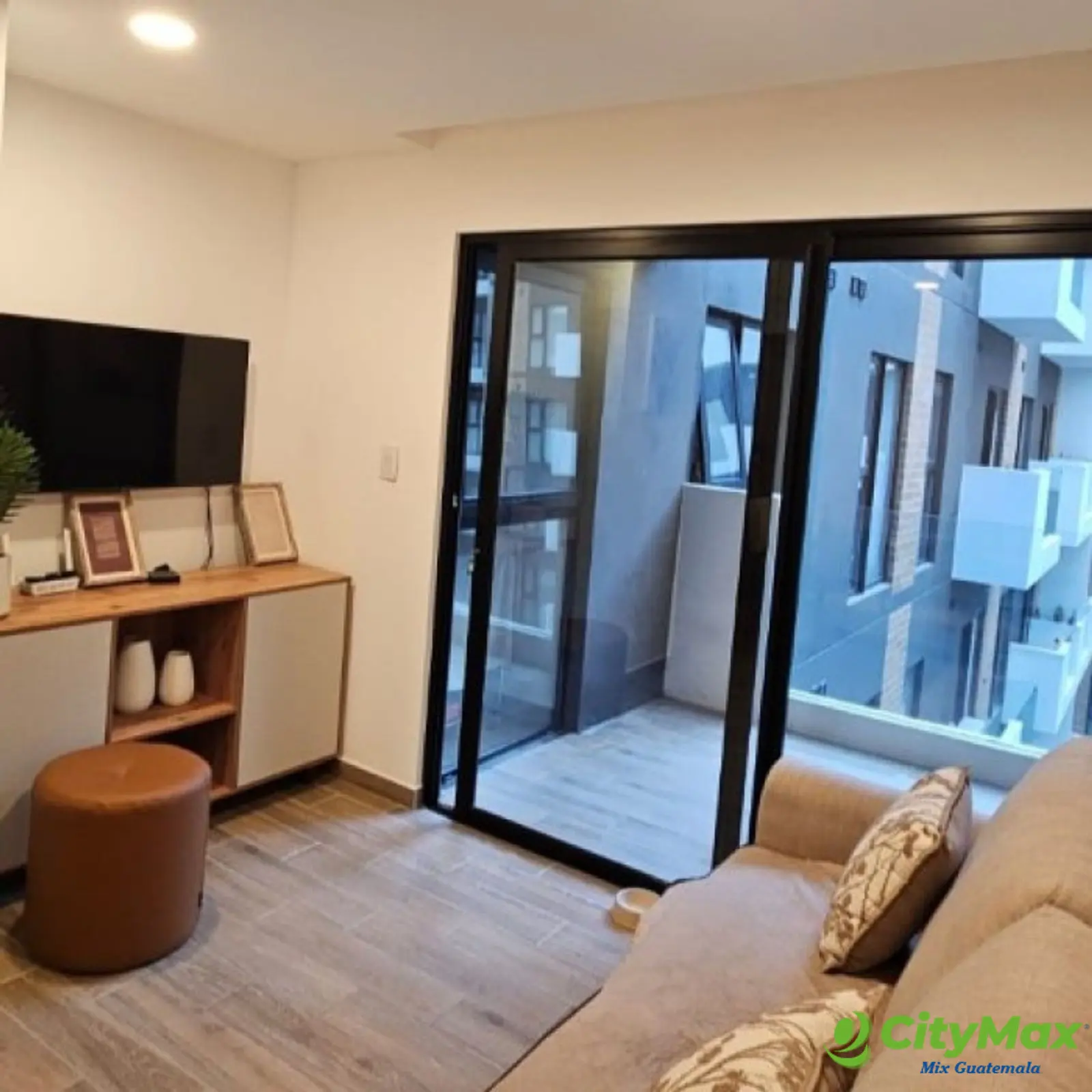 Apartamento en Venta Parque 14 Zona 14 Ciudad Guatemala - foto 3