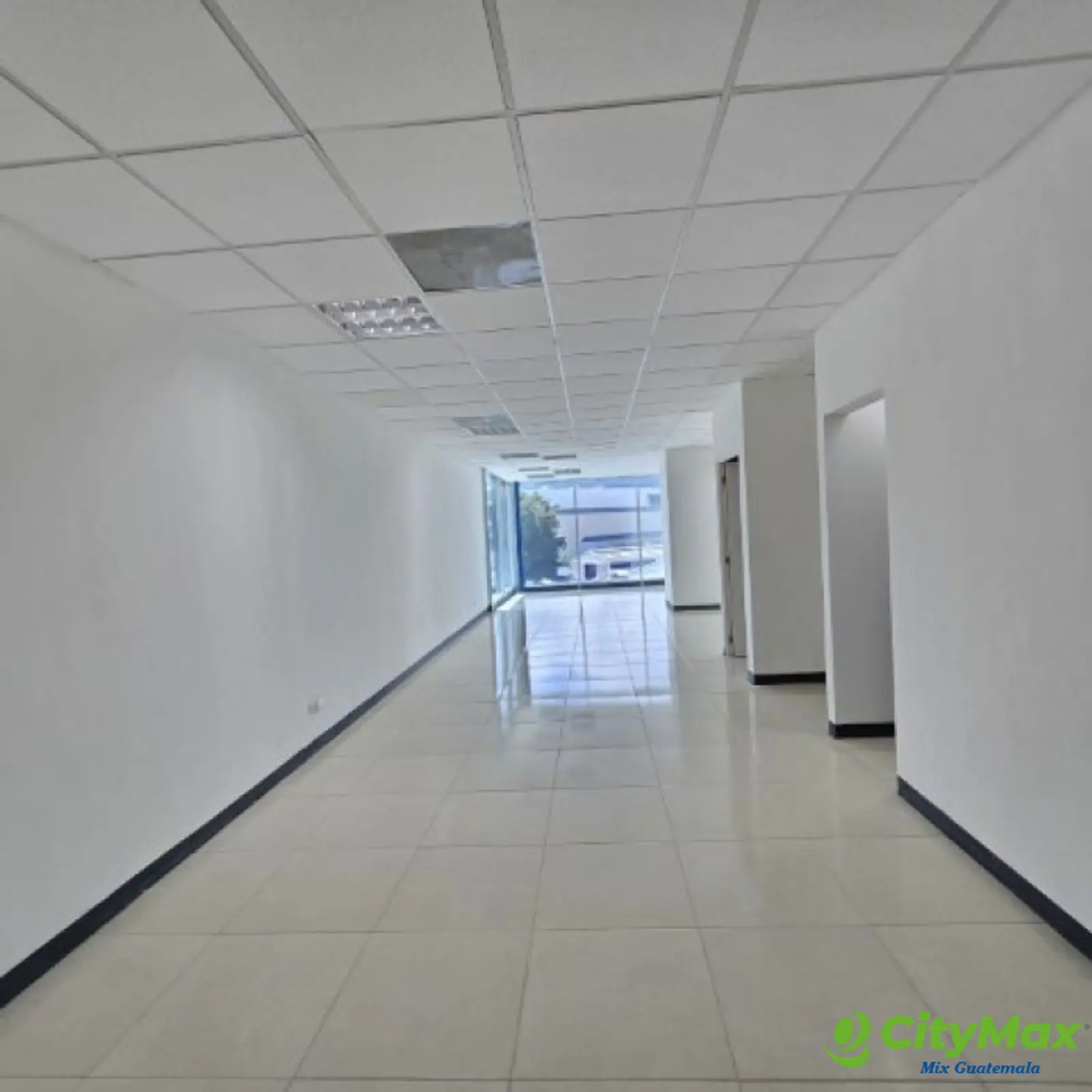 Oficina en Renta Zona Pradera Zona 10 de 86.57 mts2 - foto 2