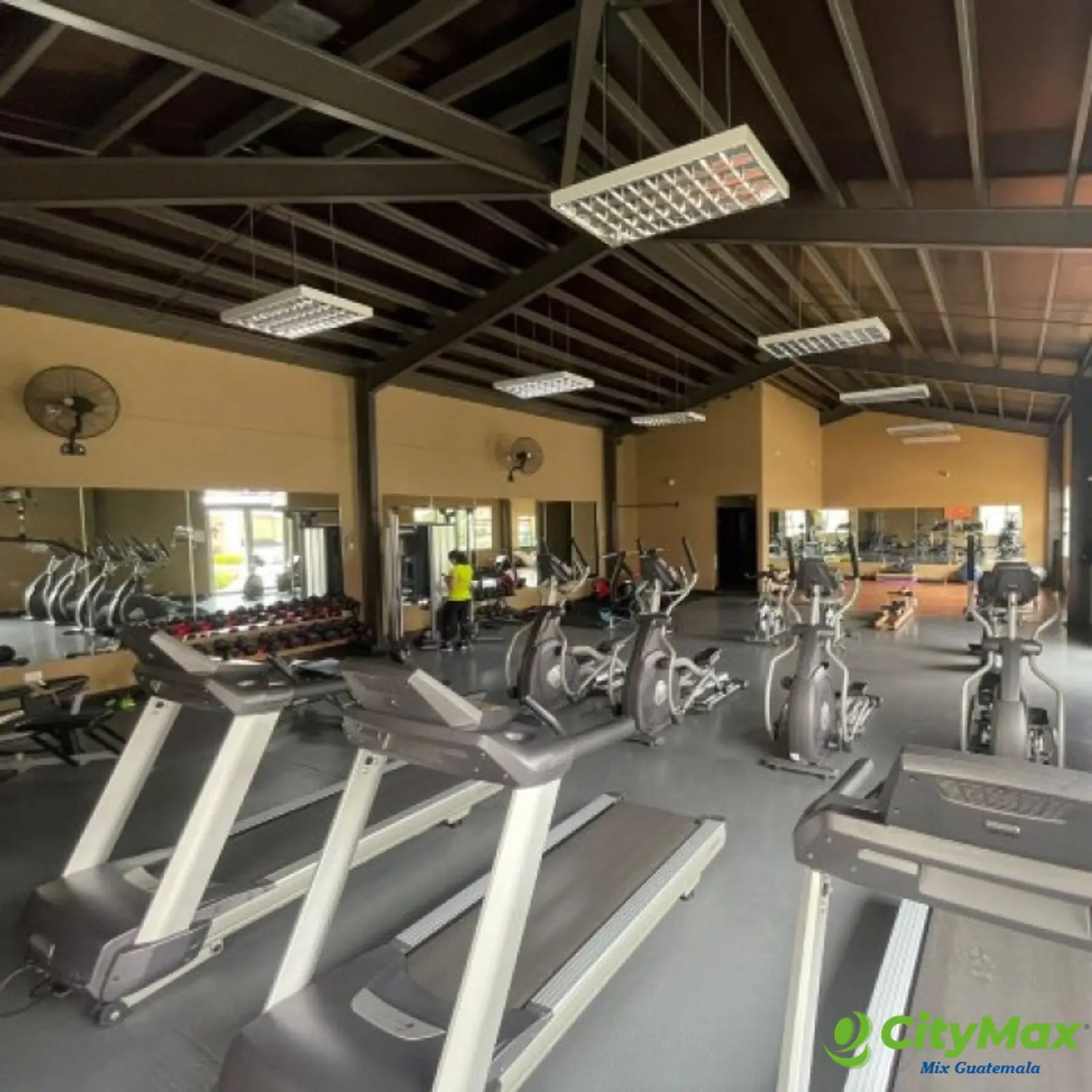 Casa en Renta Las Luces del Encinal Zona 7 de Mixco - foto 8