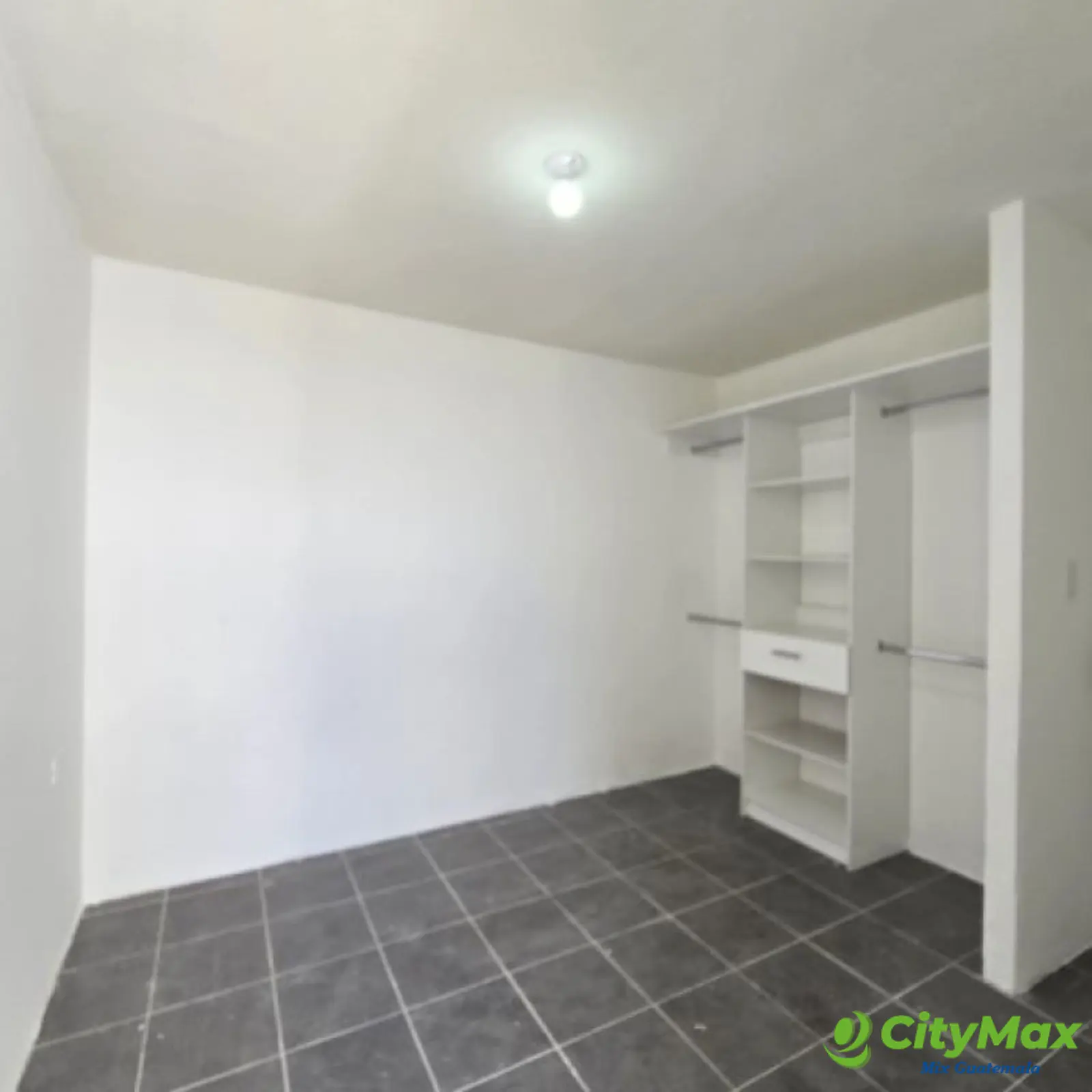 Apartamento en Venta Edificio Berlindo Zona 1 de Mixco - foto 7