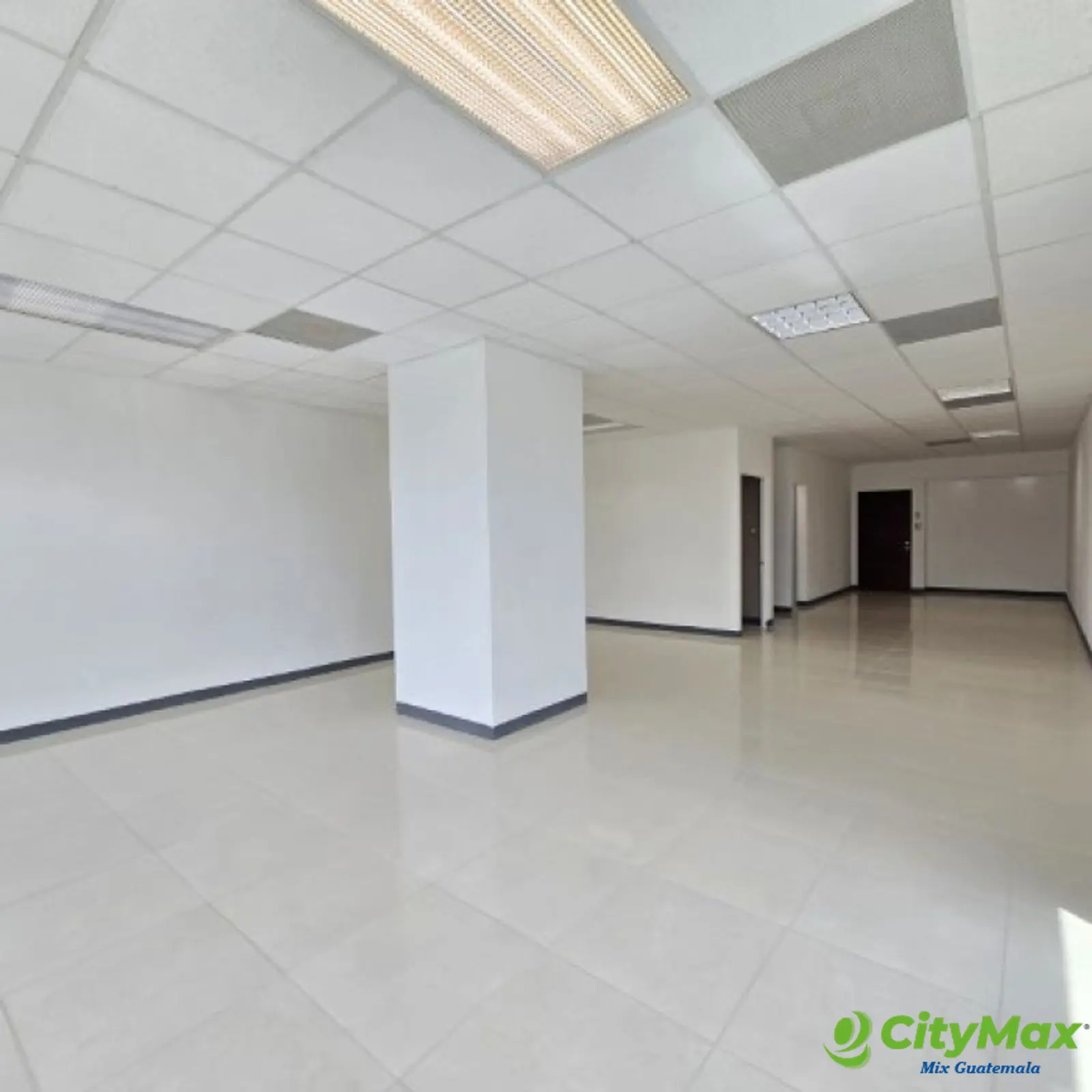 Oficina en Renta Zona Pradera Zona 10 de 86.57 mts2 - foto 4