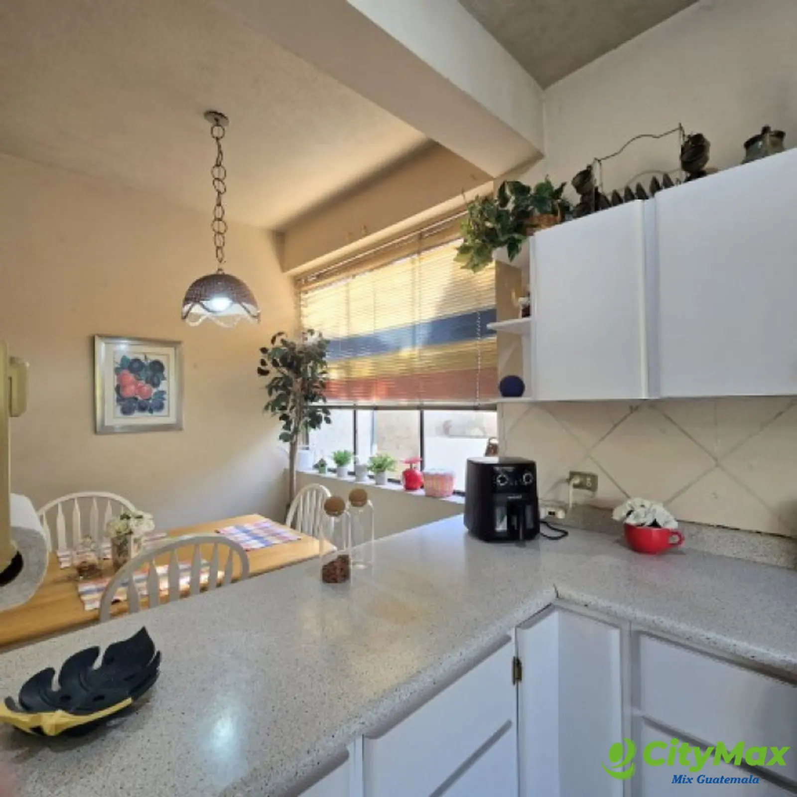 Casa en Venta Balcones de San Cristóbal, Guatemala - foto 13