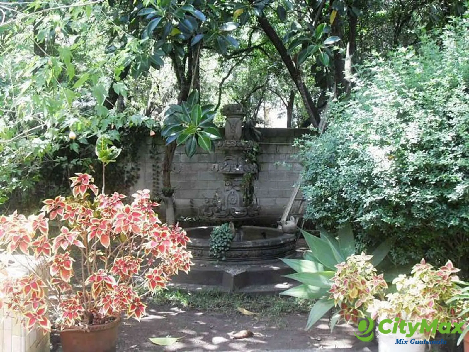 HERMOSA CASA EN EL ENCINAL ZONA 7  MIXCO  - foto 17