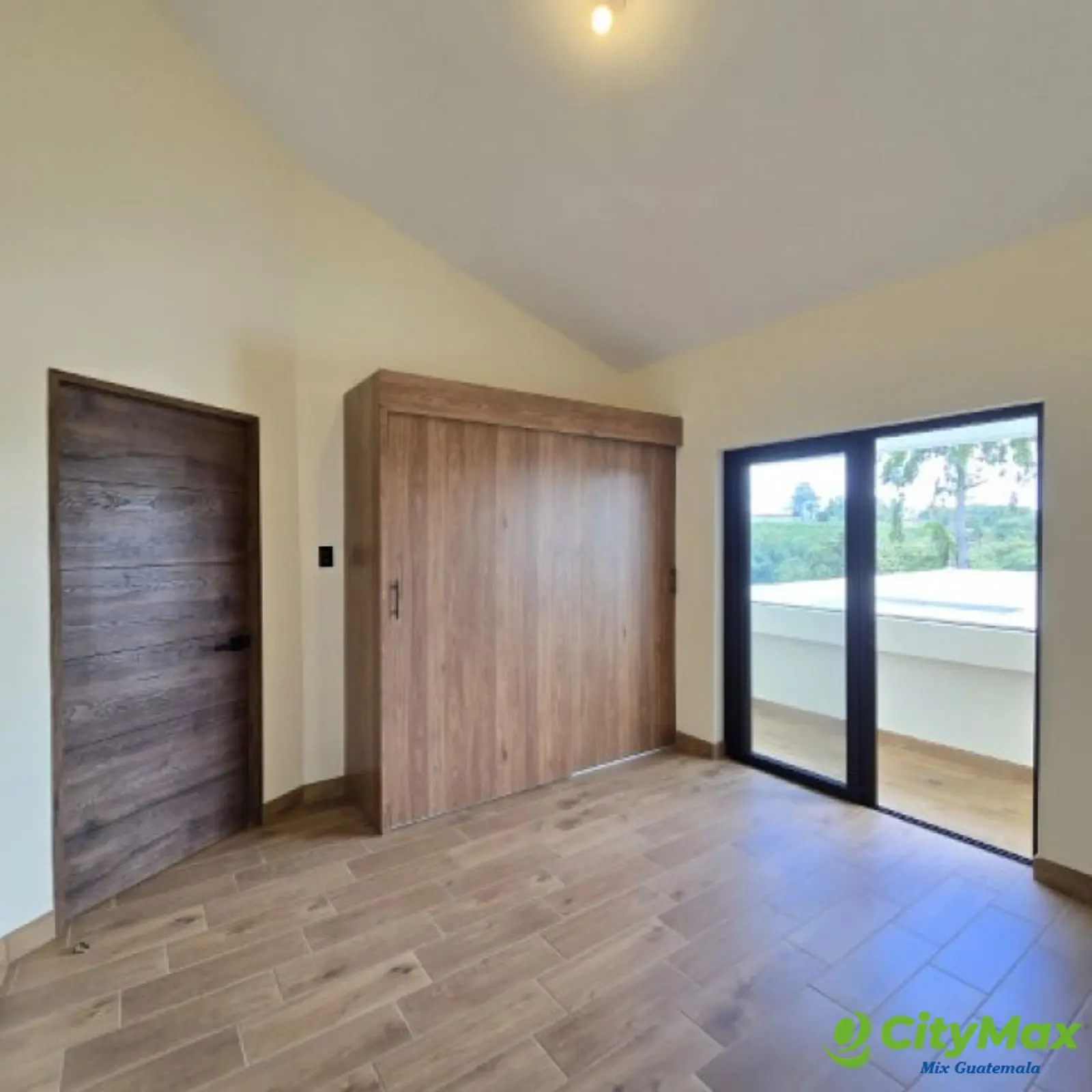 Casa Nueva en Renta Sector B1 San Cristóbal Z. 8 Mixco - foto 26