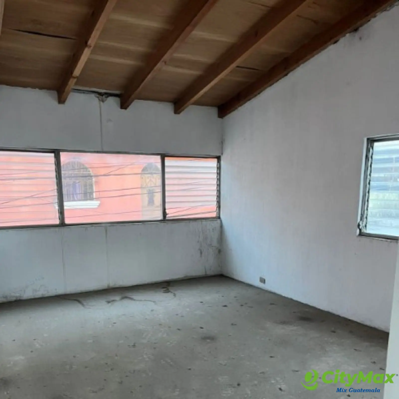 Casa para Uso Comercial en San Juan Sacatepéquez - foto 5