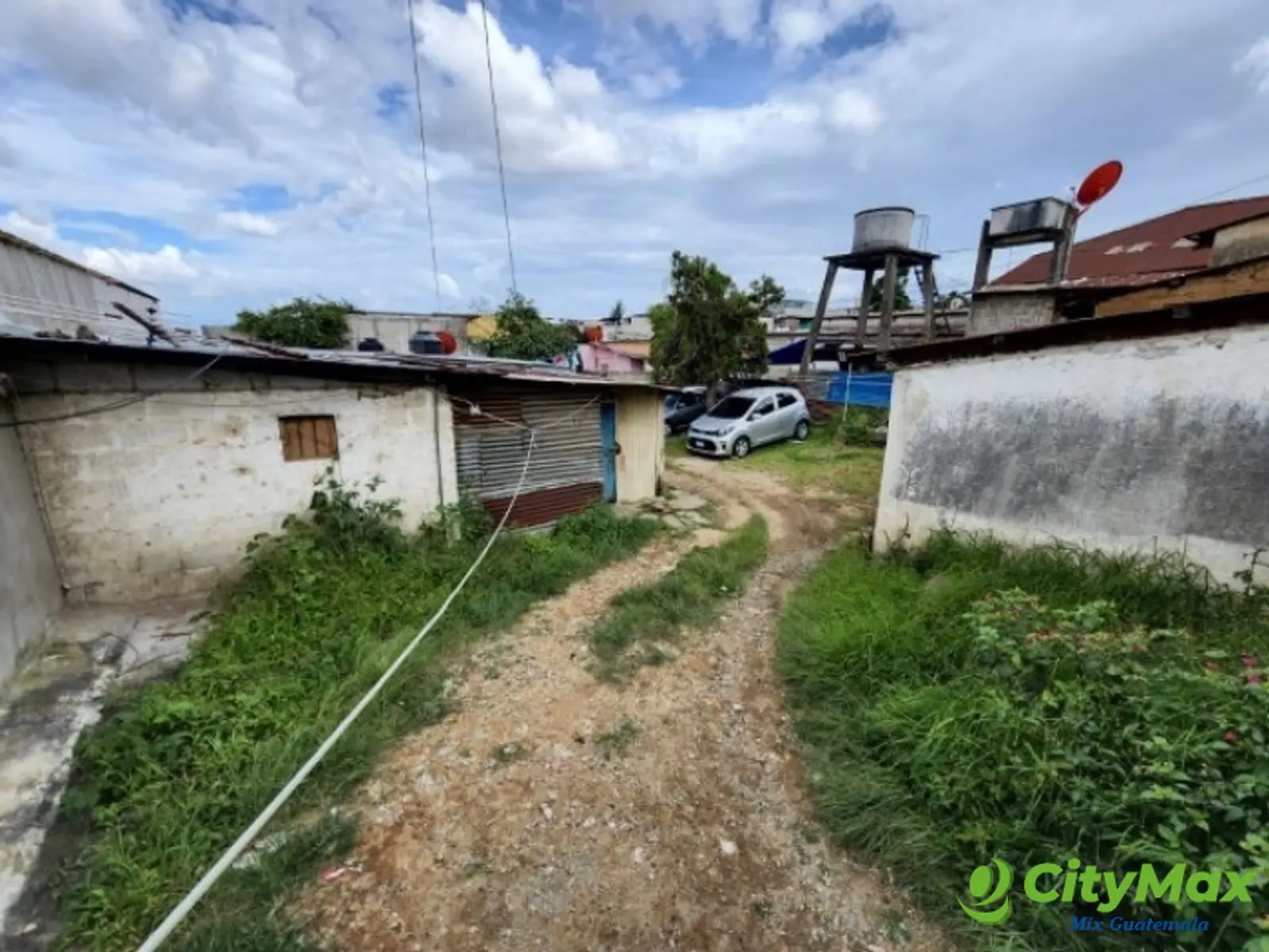 Terreno Comercial en Renta Zona 1 Mixco, por el parque - foto 7