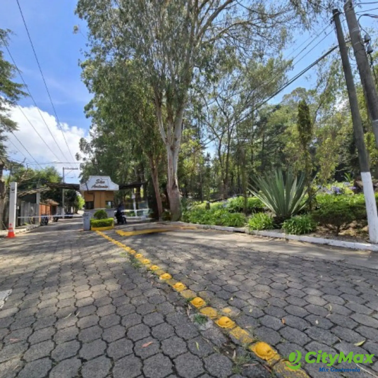 Lote en Venta Carretera a El Salvador Res. San Antonio - foto 12